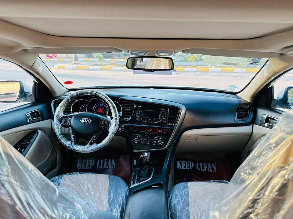 السلام عليكم
كيا اوبتيما خليجي 2013 حره بأسمي رقم بصره دولي خليجي مكفوله ضربه وصبغ وتبديل كفاله عامه فول مواصفات  بصمه .بصمة بوب. تحكم ستيرن. شفتات ستيرن .ايكو .كشنات جلد .حساس  خلفي. كامره .ويل كب 18.بني رامه .محرك 2000دوش للعلم السياره جديده وجاهزه ستخدام شخصي السعر ١٤٧وبيها مجال بسيط مكان الناصريه المركز الاتصال ***********
