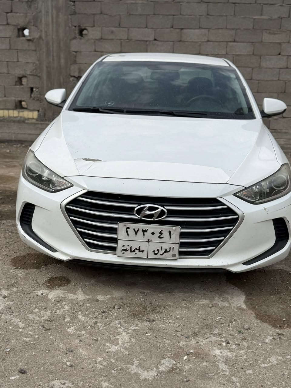 السلام عليكم النتر موديل 18 ماشيه 120 الف حادث امريكا بس قبق جنطه وهنا بالعراق بيهه صبغ فقط بالبابين مال الصدر بدو اي دواخل يعني طخة خفيفه جدا وشخوط بيهه شويه تكشير بالقمارة والبنيد واضح بالصور لان هذا الموديل كله يكشر السعر 123 وبيها مجال عنوان بغداد الجديدة شارع المسبح م ***********
