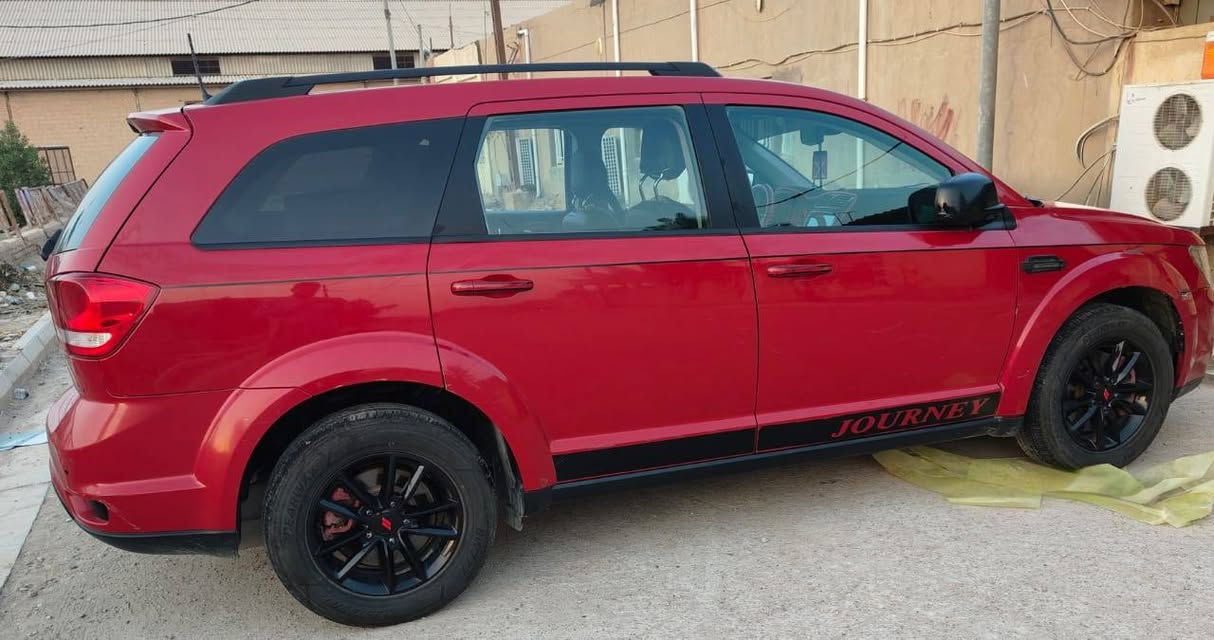 ‏دوج جورني
موديل 2019 

رقم واسط بسمي ￼ تحويل ثاني يوم  

محرك 6 سنلدر   3600

كفال كير  مكينه  وتخم تاير 

‏السيارة جاهزة￼

 7 راكب 

3 قطع تبريد

 كأمراه شاشه  كبيراه

بصمه  وتشغيل  عن بعد وبصمه أبواب 

مكان واسط كوت /قضاء الأحرار 

السعر 160 وبيها مجال 

‏الاستفسار      ***********
