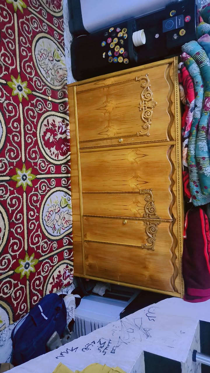 السلام عليكم الجربايه من زينه تفصال مسويته اريد 40قفله ولميز توليت نقص مرايه ب10اريده لكنتور بابه لزغيره واكعه ب75 ولبرفيه نشاره سوسته صار سبوعين ب120اريد ولمرايه ب15هاي لطويله


**إذا كنت صاحب هذا الإعلان وتريد حذفه لأي سبب، رجاءا أرسل رسالة إلى الدعم الفني**