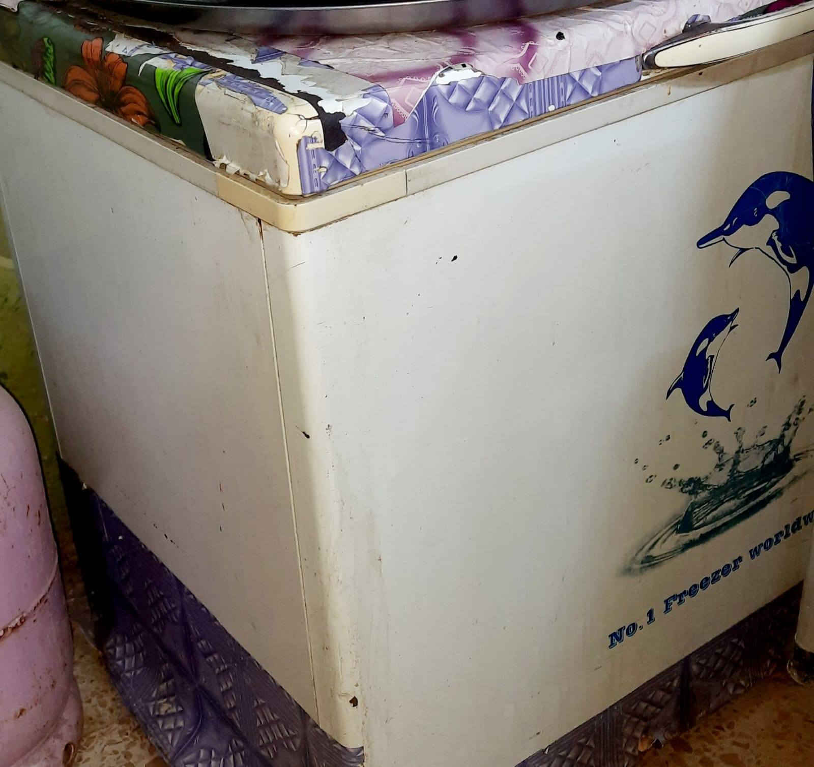 للبيع شلع ب300 المكان الدورة ***********
