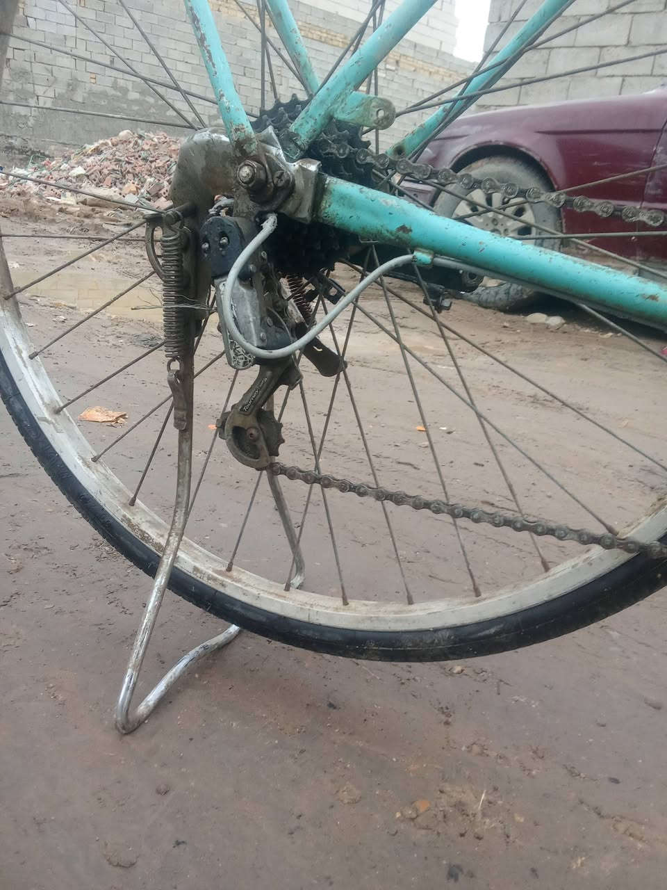 متاح باسكل عكرب الحجم 27 الموديل 2017 الباسكل 6 نمر السعر50 لل استفسار ***********
باسكل نضيف ياباني والعكرب اصلي وكاله مكاني حي الجامعه
