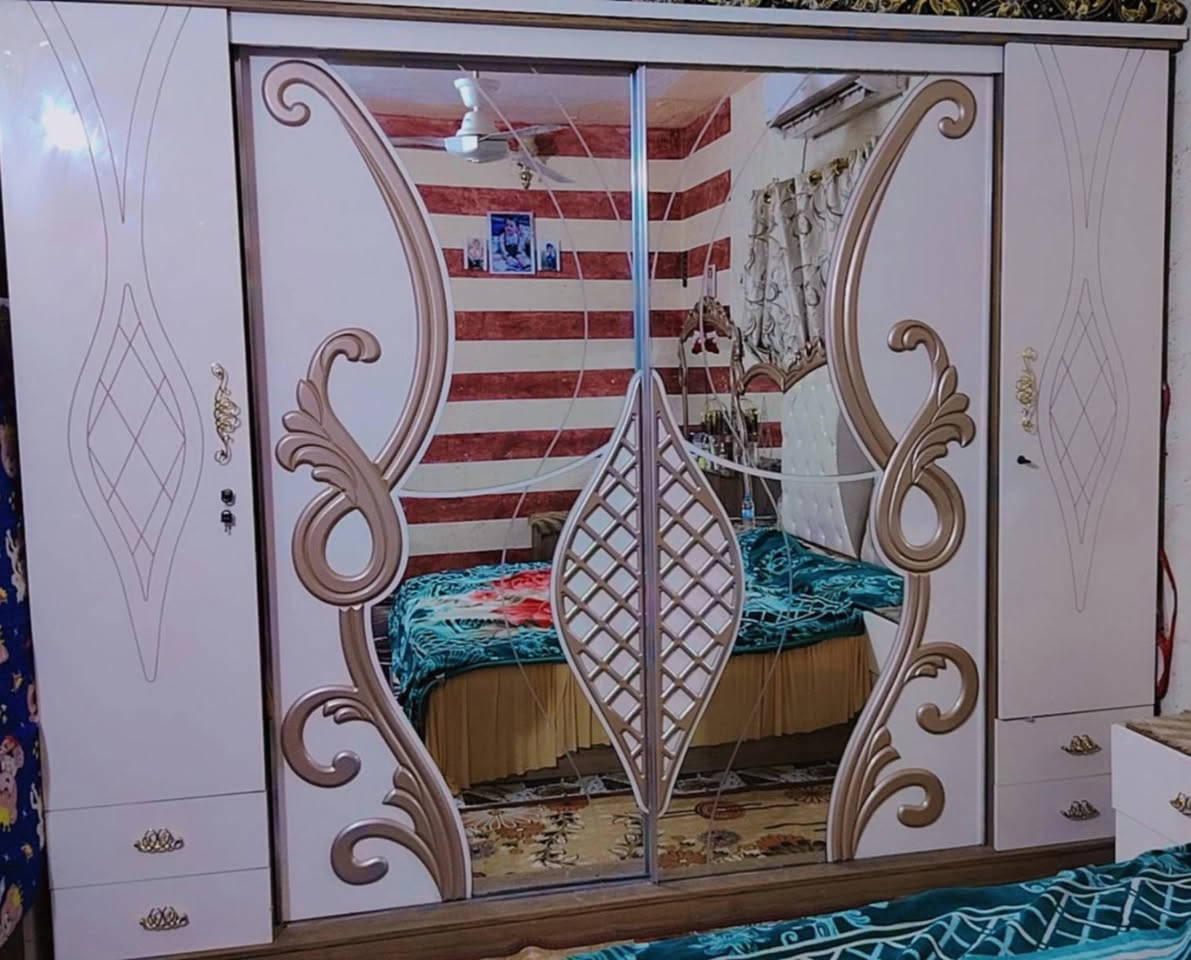 السلام عليكم غرفة تركي ضخمة للبيع
تتكون من 9 قطع نظافة 90% 
السعر 550


**إذا كنت صاحب هذا الإعلان وتريد حذفه لأي سبب، رجاءا أرسل رسالة إلى الدعم الفني**