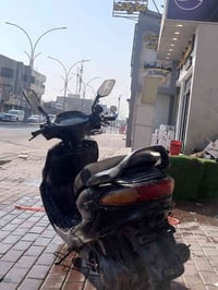 للبيع أو مراوس بلابتوب واذا قوي انطي فرق   ياماها ياباني مال كراب وشغل...