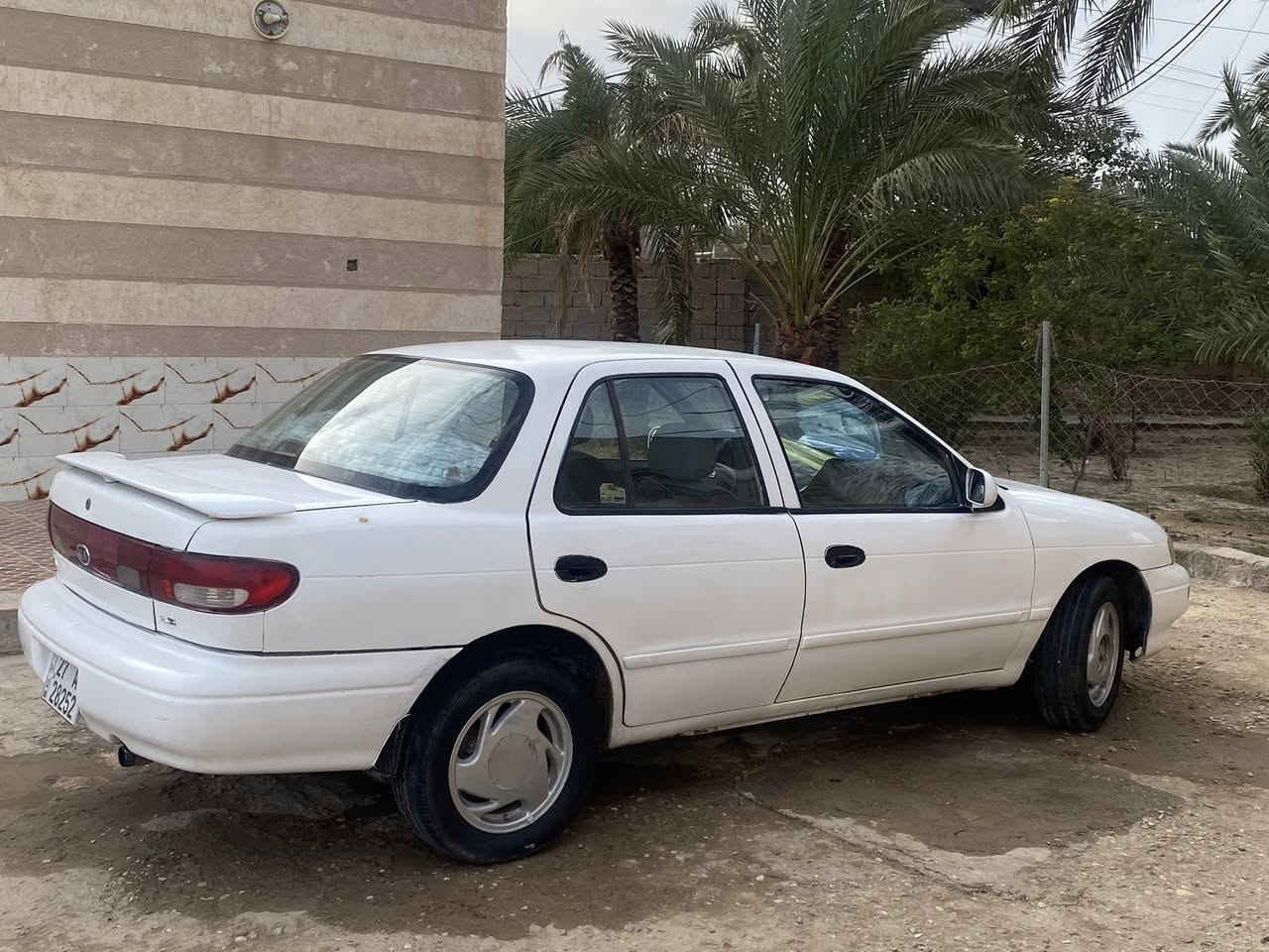 السلام عليكم سيفيا 95
اوتماتيك رقم ذي قار بأسمي 
گير قبل شهر مبدل محرك جديد 
السيارة ماناقصها شي وخير من الله 
فقط تبريد نقص 
السيارة ب 38 المكان ذي قار /قلعة سكر 
غير متواجد على الفيس 
***********
