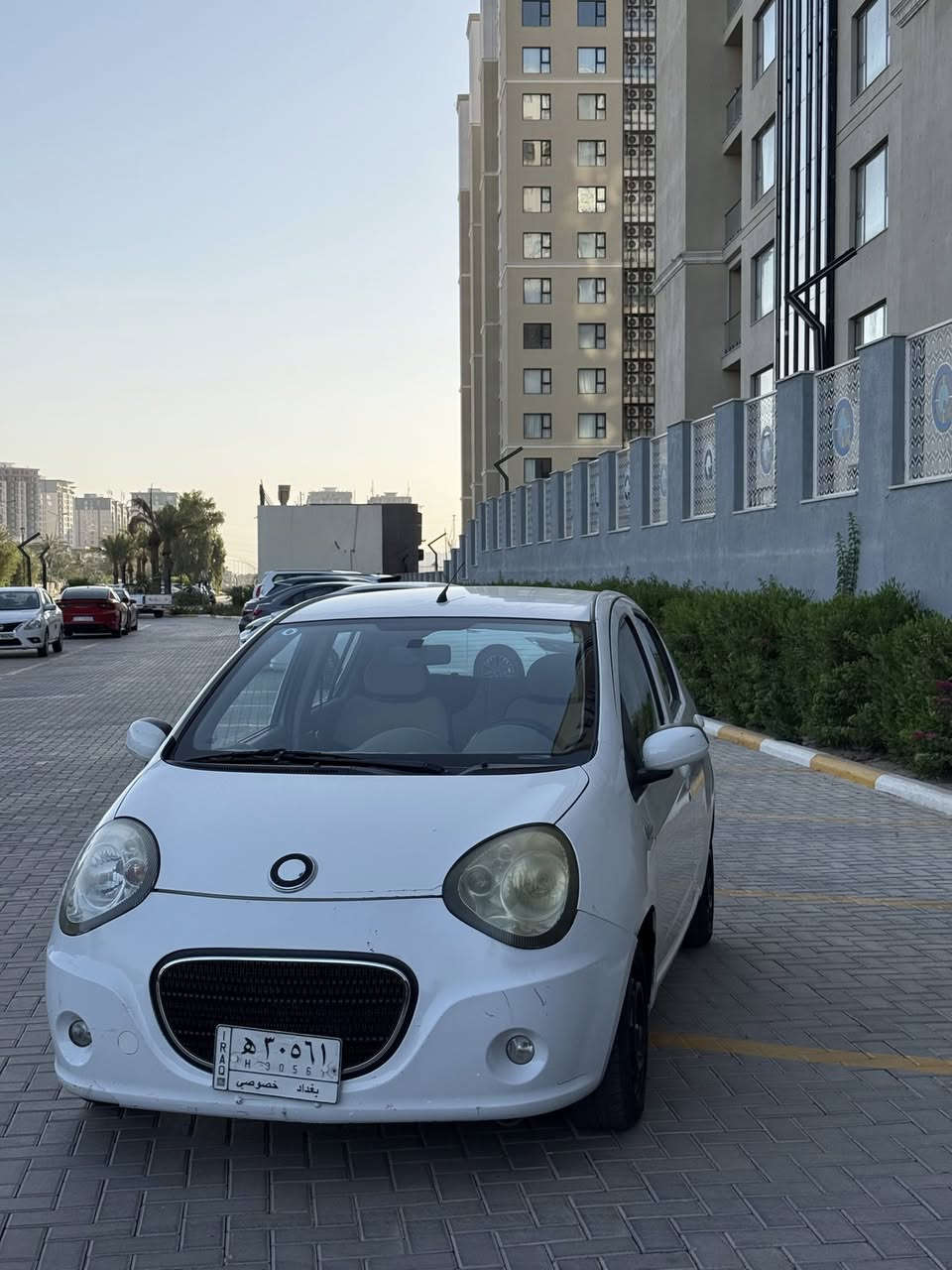 (للبيع فقط )   ☎️***********
باندا ٢٠١٣   السياره بأسمي سنويه ٢٠٢٧ 
السياره ماشيه ٧٧ حقيقي ..
مكينه وكير بحاله جيده جدا ..
السياره بدون اي صبغ وضربه فقط الجاملغ الامامي عكس السايق على البارد ..
صدر امامي وخلفي مع الدبلات جديد 
تخم تايرمصالي هواي مبدله 
دوشمه السياره البلاديه نضيفه 
باتري جديد 
سويج مع البصمه عدد 2 
شاشه جديده 
كاعيات وفروه دشبول جدد 
التبريد كامل فقط نقص غاز 
السياره مثل ما موضحه بالصوره السعر (55)$
مجاله بسيط
تحي تفحص براحتك
