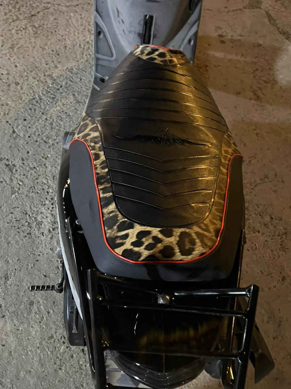 ماكس منغولي نضافه ٩٠ كفرات ختم واحد السعر 500وبيه مجال اي ستفسار ***********
