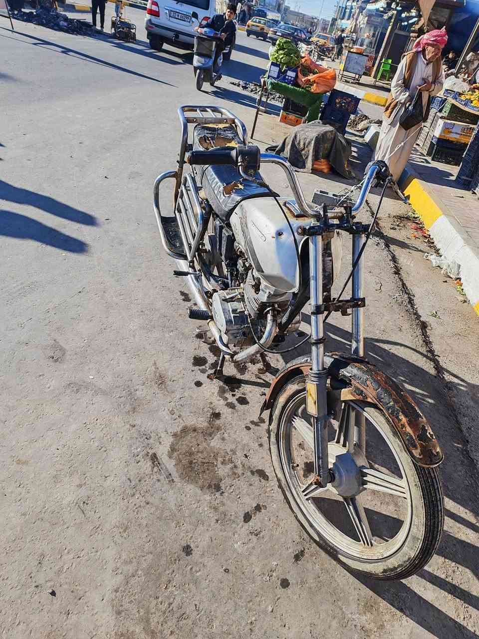 ياالله ثيوم البيع سنويه دراجه مكينه ناعم دخانه بيه بس سعر 170 وبيه مجال مكاني كربلاه لحر رقم ***********
