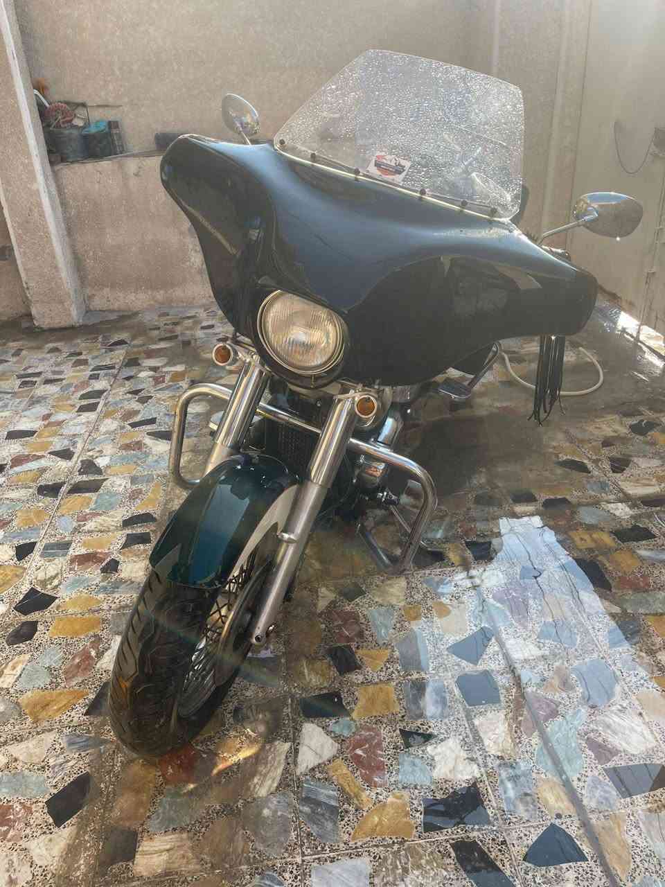 السلام عليكم
عمي اقرو المنشور للاخير يرحم اهلكم 

متاح شادو ٤٠٠ للبيع دراجه خير من الله من البيت للدوام ومن الدوام للبيت ٣ اياك طابكه بالدوام و٣ ايام طابكه بالبيت دراحه لوحات انكليزي سنويه باسمي عنواني الانتصار مجاور بوب الشام ودوامي بالبياع قرب محكمه البياع الدراجه علبها تزويد بجم دفيسون وجنطه خلفيه اني حاط الجنطه لان اخلي بيها غراضي الدراجه ابيع بدون درع وجنطه زابيع ويه البجم والحنطه يعني بكيف الشراي شيريد بخدمته 

الدراحه يرادلها ضب زنجيل لان راخي ويرادلها فاتر شوته وتخم بلكات لان ما مسوي ادامه هذني اني اكملهن واسلمها ايريد هوه يكملهن وتنقص من الاحساب بخدمته 

الدراجه معروضه ب٢٥ ورقه وبيها مجال واذا بدون بجم وجنطه ب٢٣ وبيها مجال الشراي بخدمته 

وبلوجكترات مالتها هم موجودات ضامهن 

***********
