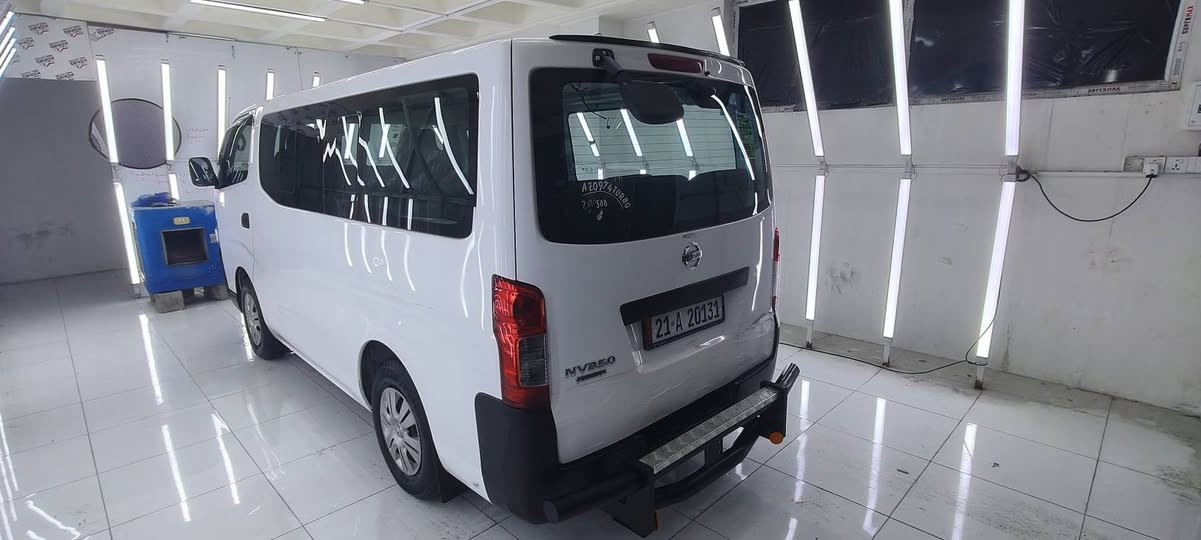 نیسان اورڤان 2013بی بویاخ مکینەوگیر و اکسلی بەشەرت گاعیو کوشن چوار تایەی تازەیە شاشەیە دەرگا کارەبای سەنەوی تازەیە سعر 183کلار ***********
