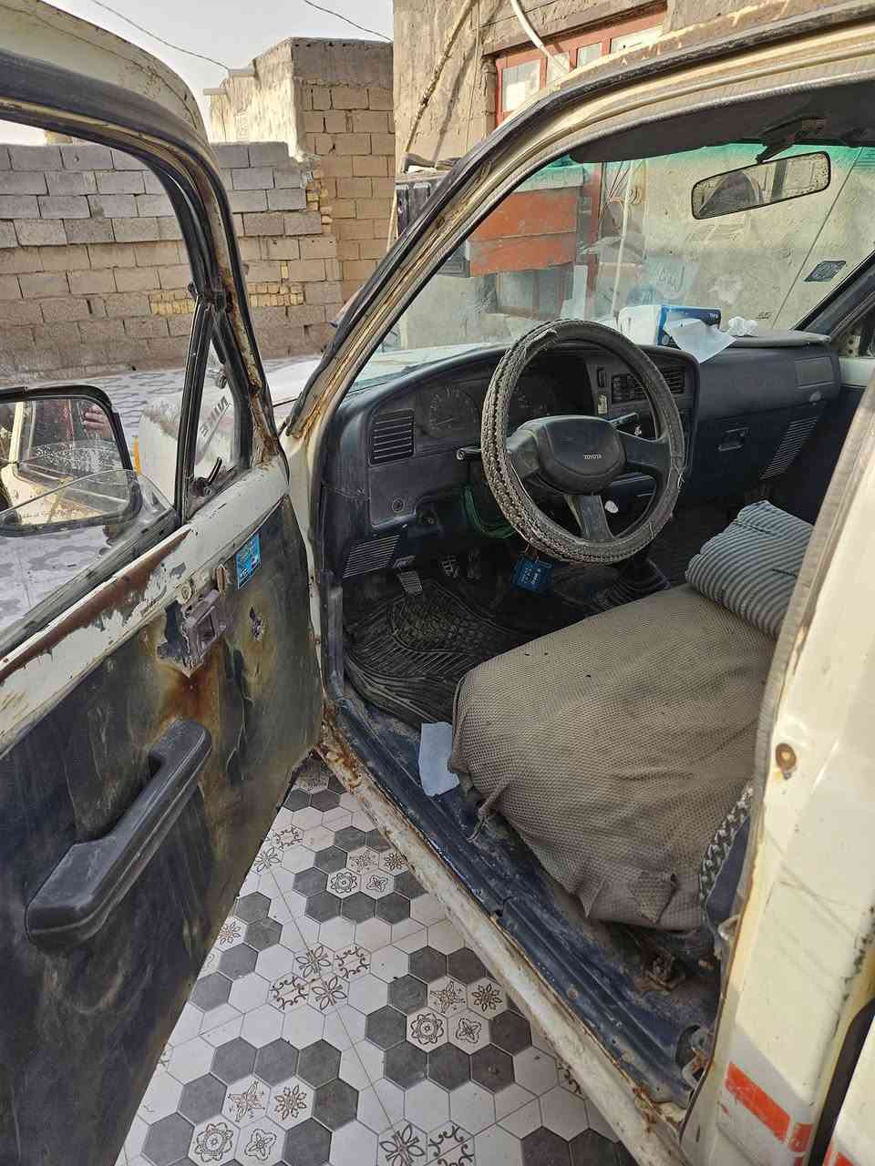 بيكم ٨٩ رقم بغداد معاملته كامل باقيه بس عل هزه  السعر ٢٣ وبيه مجال ،، ***********
