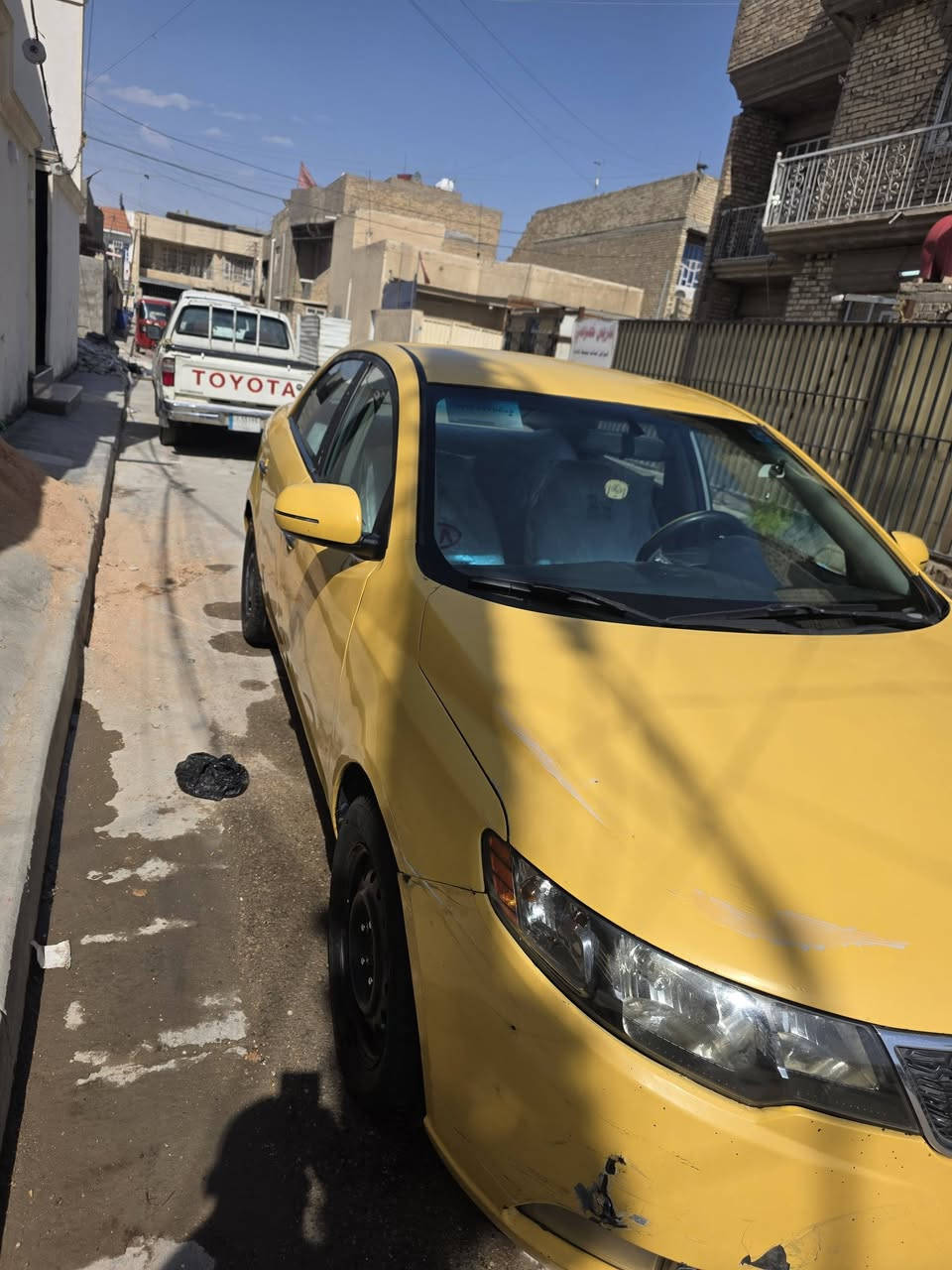 السلام عليكم كيه فورتي أمريكي موديل 2013 حادثه بابتين مكينه 2000 دوش تبريد شغال صدر امامي خلفي جديد  مري شفط  السياره خير من الله رقم بغداد الدولي سكني بغداد السعر 82 $ ماعندي بيه سونار ***********
