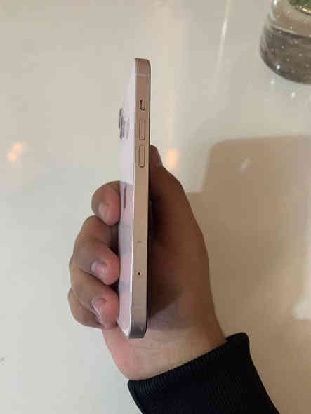 سلام عليكم
ايفون 13 عادي

ذاكرة 128

بطارية 85

الجهاز مبدل بطارية و راجع وتر بروف

قطعة اصلية من ابل

مثل مموضع بالصورة

الجهاز بي طخات بسيطة

كلش بالشاصي و اقوة وحدة 

مصورهة موضحة بالصورة 

باكيتة موجود

السعر 375 و بي مجال و يرهم مراوس

توصيل ما عدي

مكاني بغداد الغزالية

الرقم للاتصال على الرقم او الواتساب

***********
