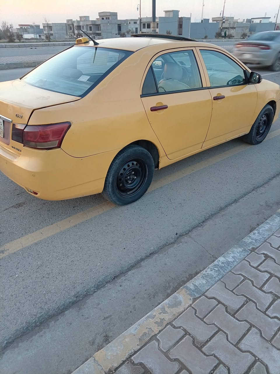 السلام عليكم

بي وادي جي 3للبيع كير ومكينه شرط هيئه عليها  وغرامات 100الف. شرط الوكله والتحويل 
وسنويه ساقطه بشهر 
الواحد ضررها جاملغ الكدم بدون دواخل 
خاص ماجاوب خبرني تدلل *********** كورك ***********
