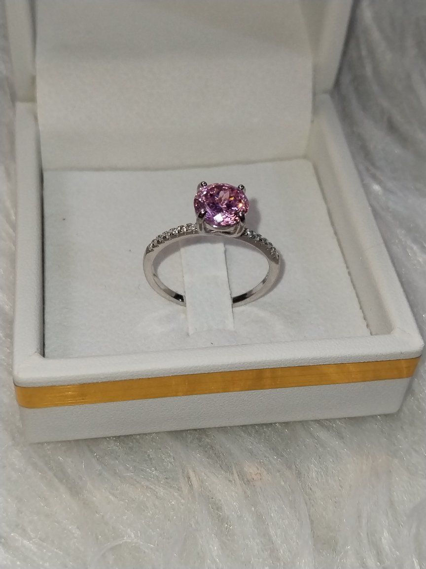 محابس فضه لبيع يوجد توصيل


**إذا كنت صاحب هذا الإعلان وتريد حذفه لأي سبب، رجاءا أرسل رسالة إلى الدعم الفني**