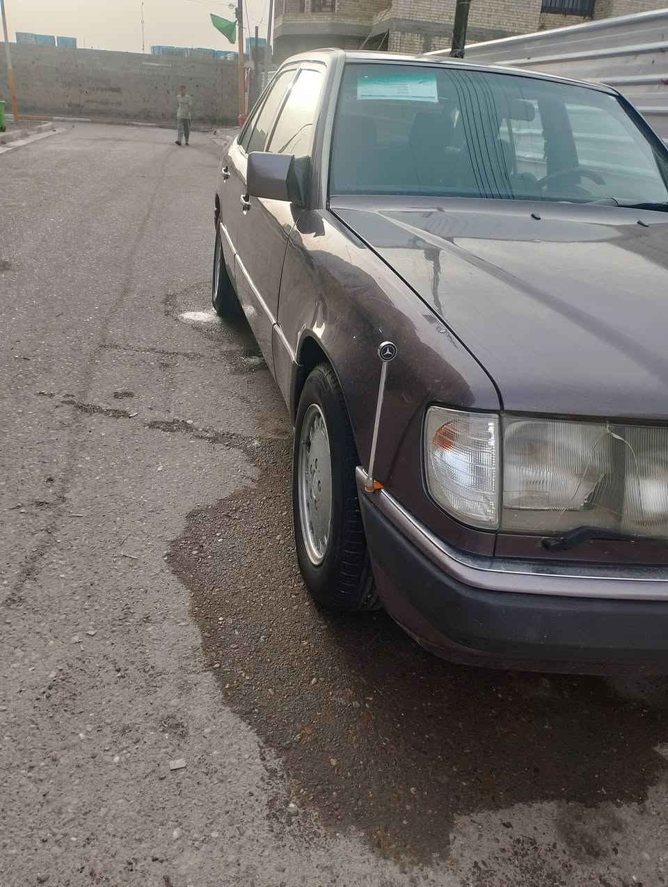 سياره مارسيدس البيع مديل 91 كفالة عام 
***********
