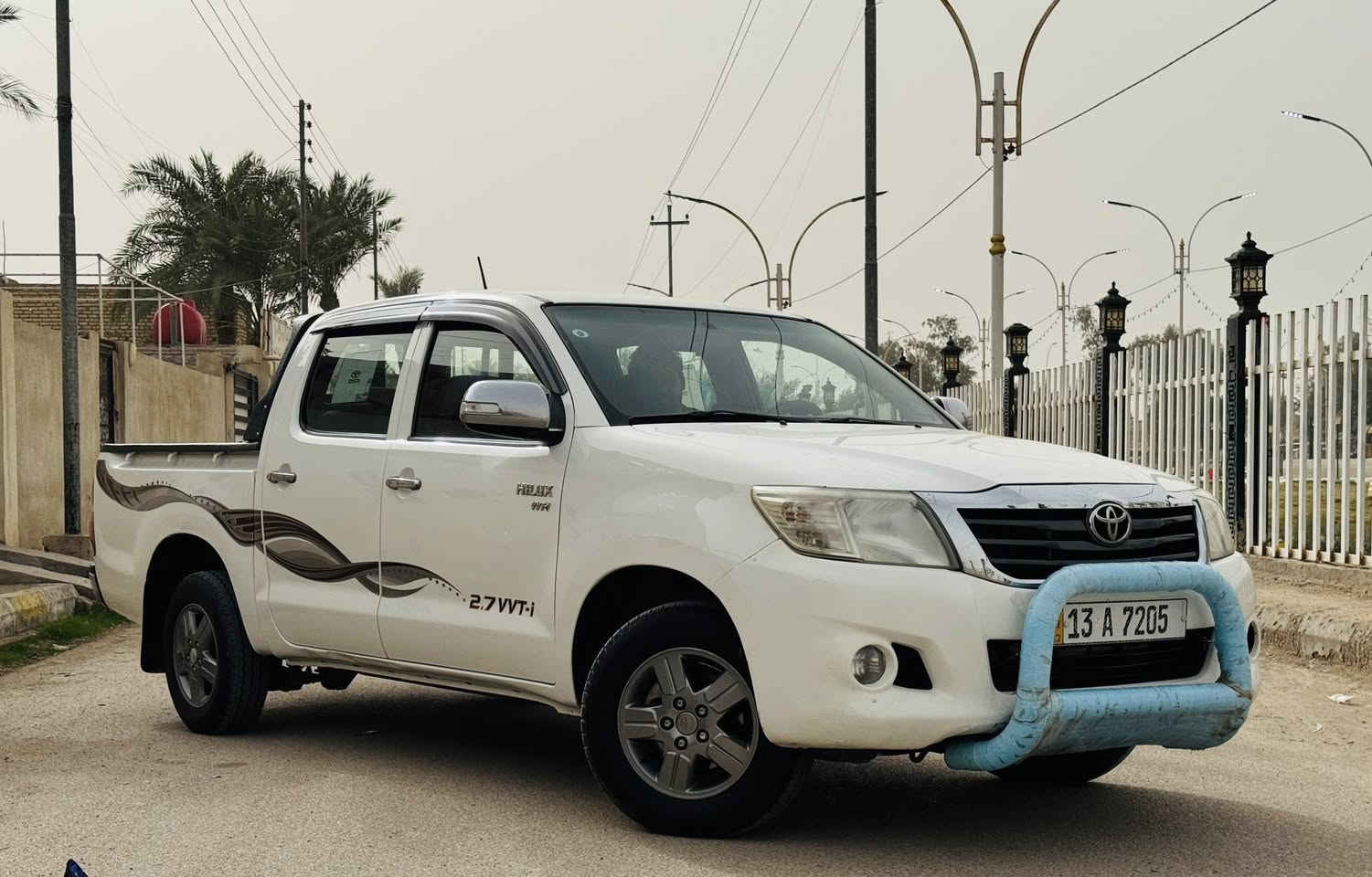TOYOTA HILUX 2013
كويتي -الساير 
شاصي 19
كفالة من الضربة والتبديل والحادث القوي بيها صبغ بسيط نهاية البدي موضح بالسونار 
رقم ميسان انكليزي تحويل مباشر 
كير عادي 
مكينة مكفولة من التبخير والتنقيص 
حدادية. 100‎%‎
تبريد تدفئة كله شغال 
جاهزه السياره من كلشي ما ناقصها برغي 
عنوانها /الناصرية-قضاء الدواية 
***********
