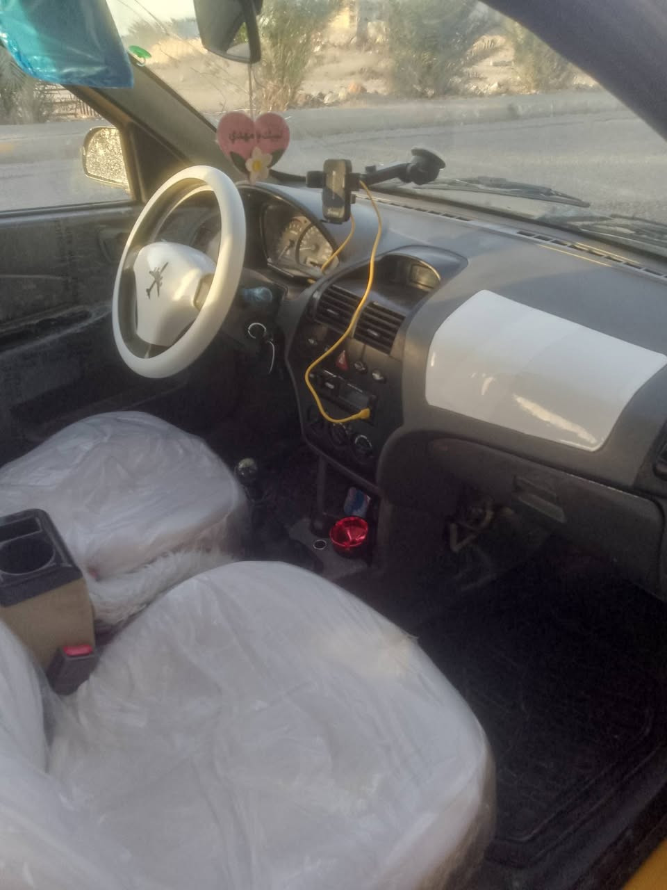 سلام عليكم طيبه للبيع موديل 16 رقم كليزي راعيها يريد مداور سعر 34 بيه مجال ***********
