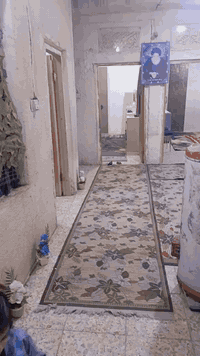 بيت للبيع مساحه ١٠٠ متر مربعة  طابق واحد في منطقه الاستكشافات منطقه ال مية  شارع تيل الاخضر. قريب على شارع العام  منطقه مبلطة وخدمات كاملة الاستفسار يرجى مراسله على خاص او الاتصال على هذا الرقم ***********
