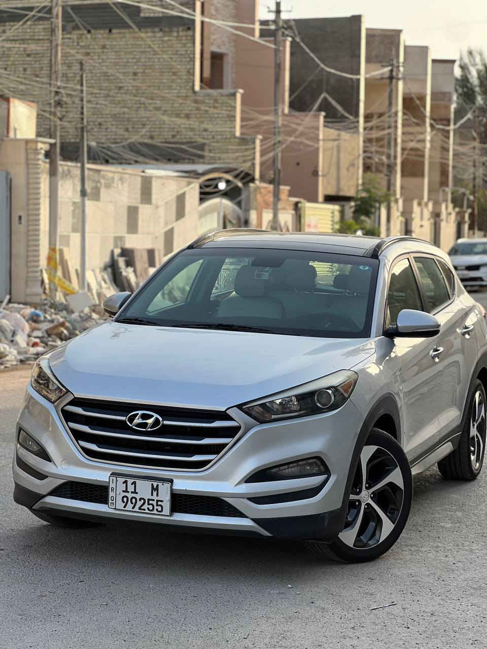 السلام عليكم هيونداي توكسان للبيع!!2018
السياره وارد امريكي🇺🇸! حادثها الجنطه مصلحه و الجاملغ مصبوغ 

وبيها رشات قليله صبغ  بدون قطره معجون اثر جراد الصبغ

صور الحادث مرفقه اسفل👇🏽

ماشيه:57 الف ميل

السياره فول الفول واحد ع واحد1/1

السقف:بانوراما

شاشه كبيره 

مري شفط 

شحن لاسلكي 

جنطه كهرباء

دخول ذكي 

تشغيل بصمه 

شاشه اعطال 

تحديد مسار 

نقطه عمياء

نظام ECO الاقتصادي 

نظام منحدرات 

رادار امامي وحساسات خلفيه

توقف ذاتي 

نظام تثبيت السرعه (كروس)

كشنات جلد تدفئه+تبريد 

استرين تدفئه تبريد 

ويل 20كروم

تخم تاير جديد 

حداديه اماميه وخلفيه 100/100

رقم بغداد  دولي باسمي تحويل ثاني يوم

السعر:160💵

للاسفسار الاتصال ع الرقم :***********
