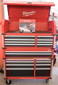 متوفر جرارات ميلوكي طابقين  🔹18 مجر وبنيد  🔹ارتفاع 165  🔹نزال 56 🔹عرض ...