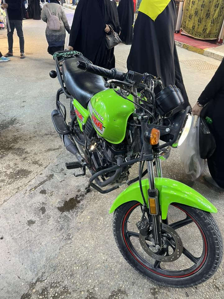 دايوان نفخ اخضر موديل 23 سنويه باسم معرض البغدادي للبيع 
***********
