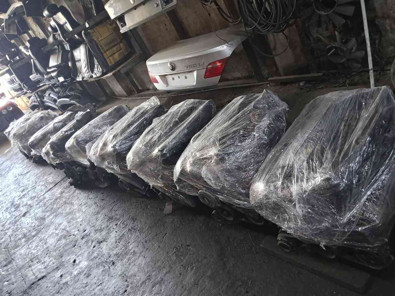 السلام عليكم 
محركات 
كيرات 
الاحجام المتوفره 
44 هواء 
35هواء 
35مفتوح 
25مفتوح 
20 مفتوح 
                                                                        52N25
30دبل فانوس
28دبل فانوس 
30(8)سلندر 
40 
35ماء 
احجام الكيرات 
25 .20.الماني
25.20.ياباني
40تمساح 

كشنات خفاش اسود كهرباء 
كشنات باخره امامي فقط 
العنوان الحله الحي الصناعي شارع العام علي يوسف 
شركة المركزي 
***********
