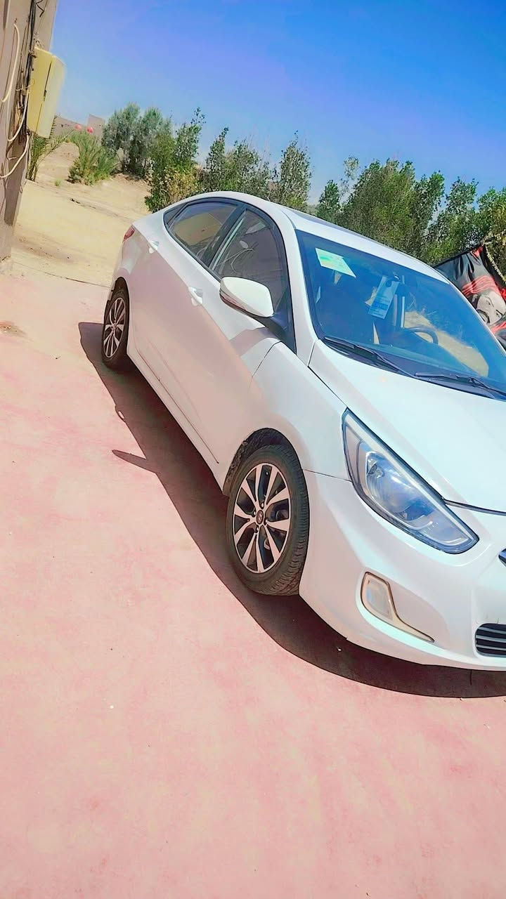 السلام عليكم اكسنت 2116 خليجيه فول مواصفات مكينه قطرتين كير محرك حداديه تبريد ثلج بيه بنيد وجملغ بارد السعر 98 وبيه مجال ***********
