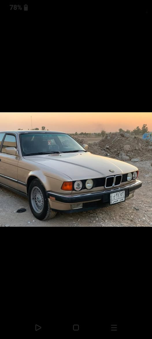 بي ام 735 كامل  موصفات تبريد  . توماتيك . 4 جامات كهربائي . تنته. موديل 1991 سنويه لغايه 29 . كابون بنزين . صبغ عام جماليه .السعر 42$ الاتصال ***********
