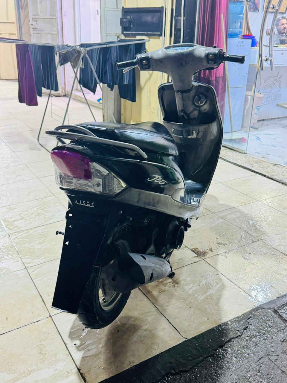 السلام عليكم دراجه ماكس عدله للبيع كهربائيات كله شغاله كفرات ختم واحد ويه المكينه نكره سلف الدراجه حاويه شاهد الله السعر 650او بيه مجال للأستفسار أكثر الأتصال علا ***********
