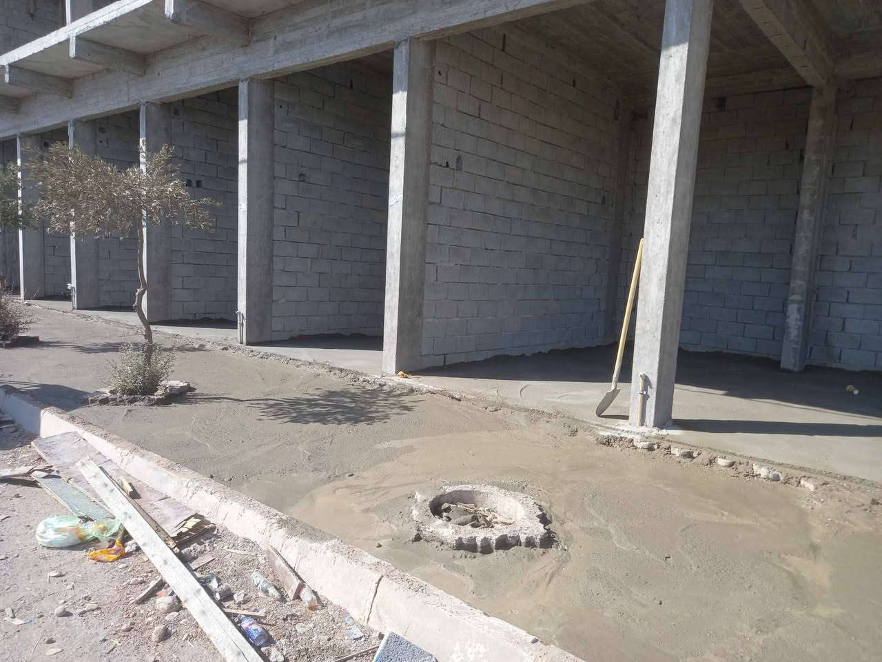 أسطه لاش صب تعديل الكاع 
فرش حصو حادله
 تنظيف البيوت هيكل تنظيفات 
مكاني كركوك  *********** واتساب
