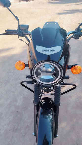 دايون نفخ للبيع موديل 26
وراق سكنر محرك ميتين مكفول كفاله عامه شرط انظف من الصوره السعر 1600 وبيه مجال الشراي يتصل على الرقم ***********
