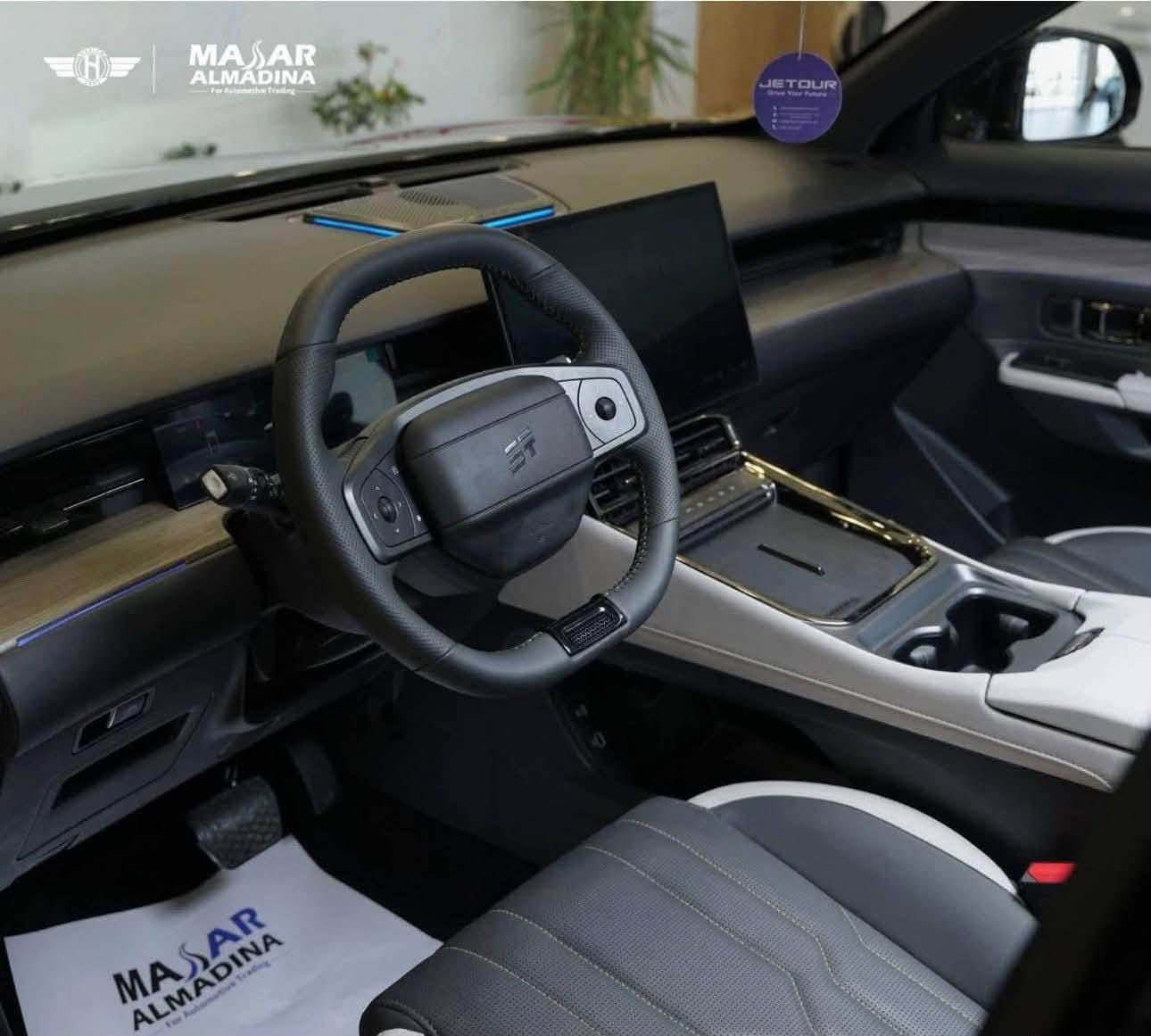 ✨  جيتور بلكن هايبرد L6  2024 فول مواصفات 1/1
سيارة تجمع بين القوة – الراحة في تجربة قيادة استثنائية 👌

🔹 محرك قوي مع أداء ثابت على كل الطرق
🔹 تصميم خارجي أنيق وعصري بلمسات فاخرة
🔹 شاشة وسطية كبيرة تدعم أحدث التقنيات
🔹 مقاعد جلد مريحة مع تحكم كهربائي
🔹 فتحة بانوراما تعطيك إحساس بالرحابة
🔹 أنظمة أمان ذكية 
🔹 كاميرات محيطة لقيادة سهلة وركن آمن
الرقم ***********
اي ستفسار اتصل على الرقم 

السعر  185
مرقم بغداد 
ماشيه 14700
