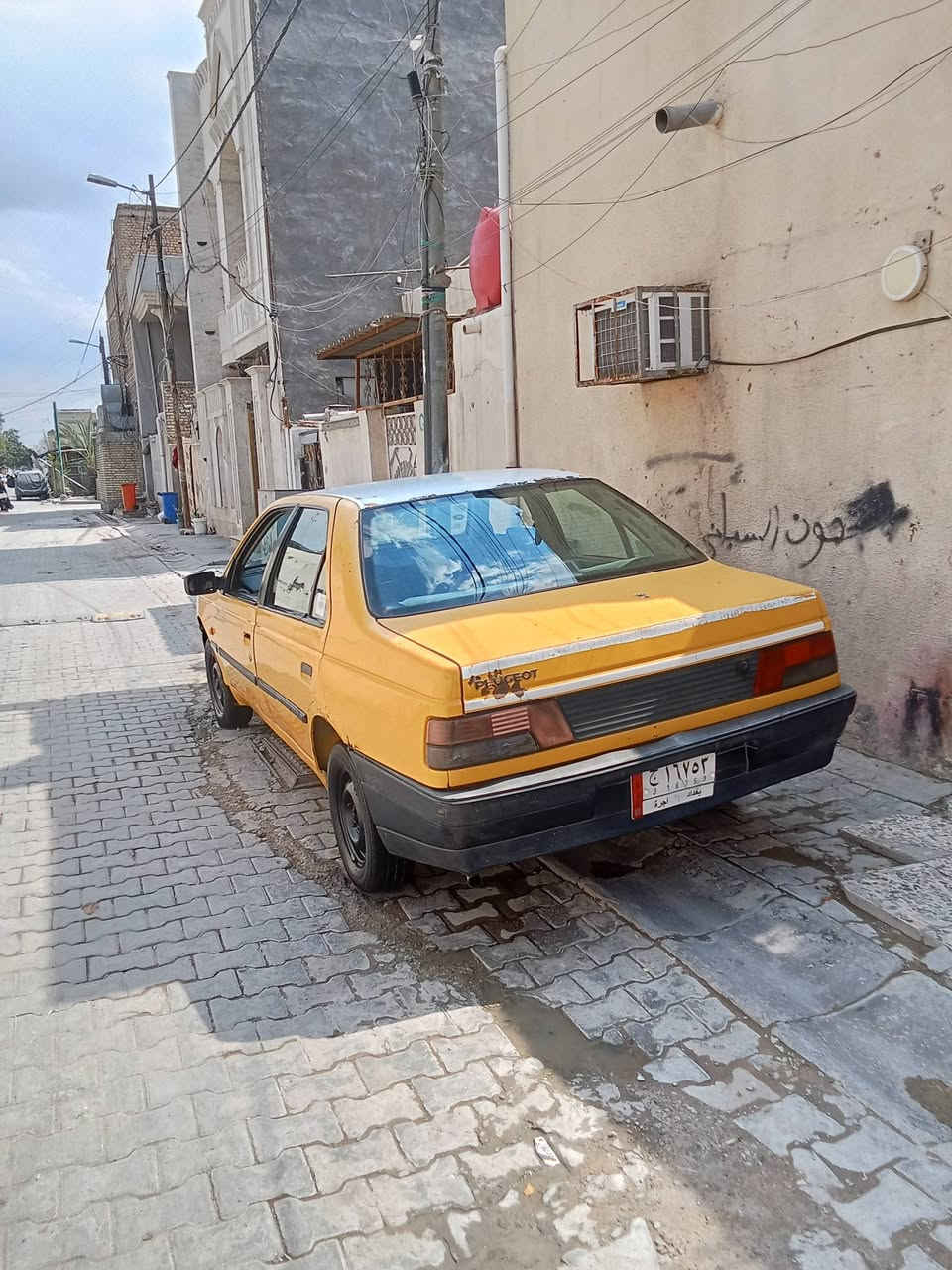 بيجو رواى موديل 8كير محرك جاهزات سنويه عظم عاج اصلي سياره بلاديه بدون ضربه على بلاد كهربائية شغال  ماندل رعيهه تكفل سرقه عاشر مكان بغداد مدينه الصدر سعر 10 نضيفه ***********
