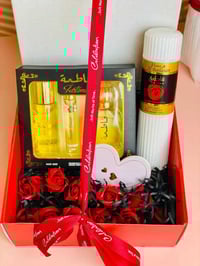 بوكس عيد الأم • بودرة فاطمة • عطر مثبت سبلاش