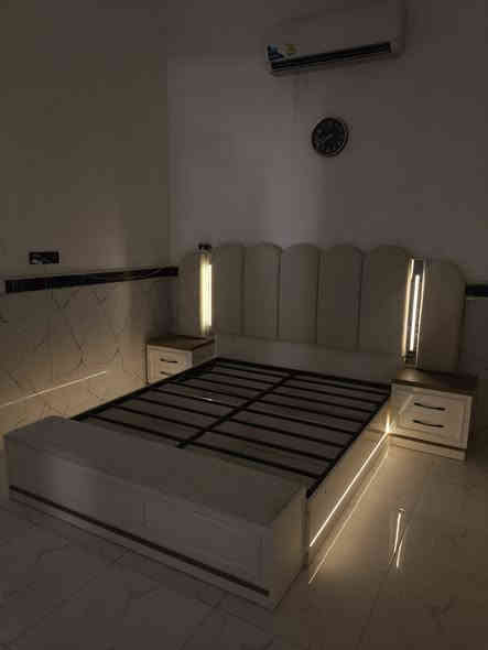 احفظ هذا الرقم 👈***********
صدكني يجي يوم تحتاجة 

فتح ونقل وشد جميع الغرف الجاهزة وبأسعار مناسبة
