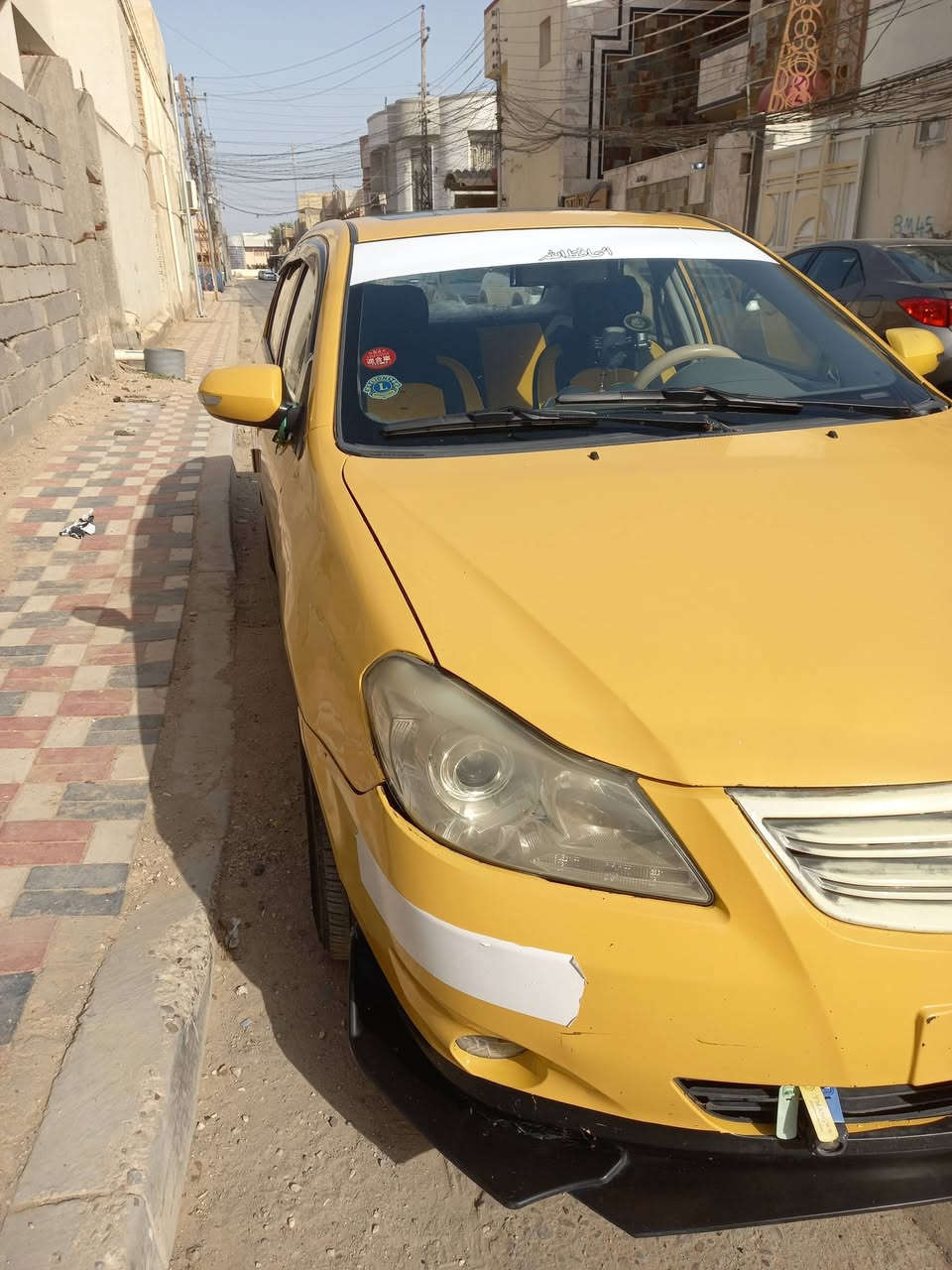 سياره بي واي دي جي ثري سياره ميكانيك مكينه وكير وحداديه وتاير وتبريد وتدفئه وباقي الكهربائيات كلها شغاله موديل 2013  بابل الرقم ***********
