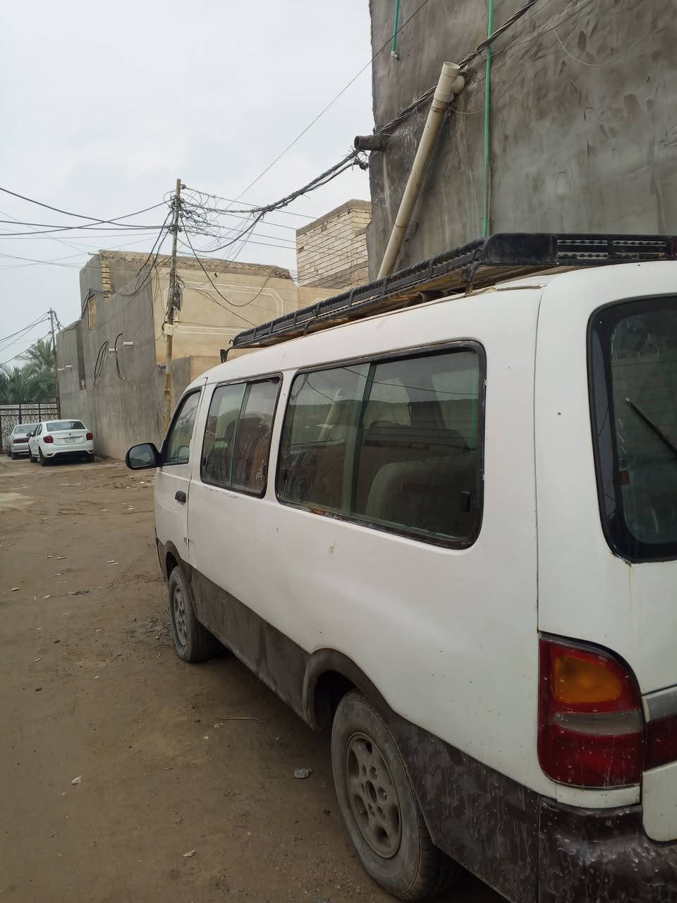 سلام عليكم كيه بريجو رقم بصره نكليزي14 هزه جديده سنويه 2030راعيه يريد تحويل مكينه 3000كير خير من الله باتري جديد تخم تاير موديل 1996 اتصل ودلل***********/***********
