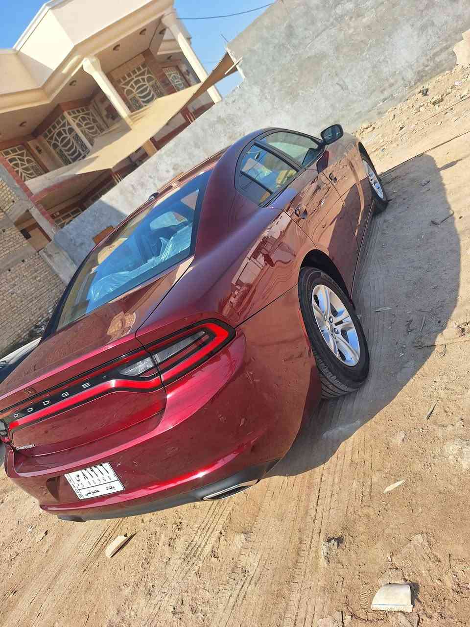 السعر/ ٢٢٥ وبيها مجال الشراي الرقم/ *********** جارجر/ ٢٠٢٠ رقم بغداد سياره حادث وارد امريكي خشم البنيد وجاملغ سياره ماشيه ٦٥٠٠ بدون دواخل سياره على وضع الوكاله عنواني بابل
