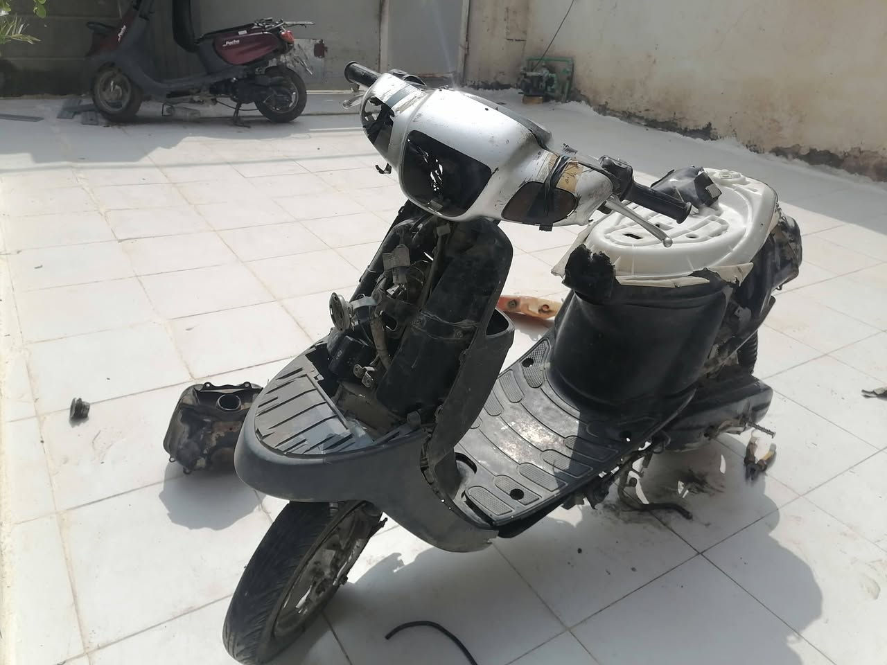 سلام عليكم دراجه للبيع كوم حديد مكان ديوانيه


**إذا كنت صاحب هذا الإعلان وتريد حذفه لأي سبب، رجاءا أرسل رسالة إلى الدعم الفني**