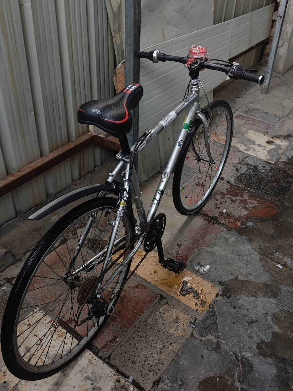 سلام عليكم c700 حجم 26
كير 6 نمر 

مابي اي نقص 

سعر 50 بي مجال حك الجية

للتواصل ***********

مكاني البياع الرسالة الثانية
