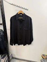 ملابس داخلية ٦٠ • بجامة ٤٠ • قمصان ٢٩