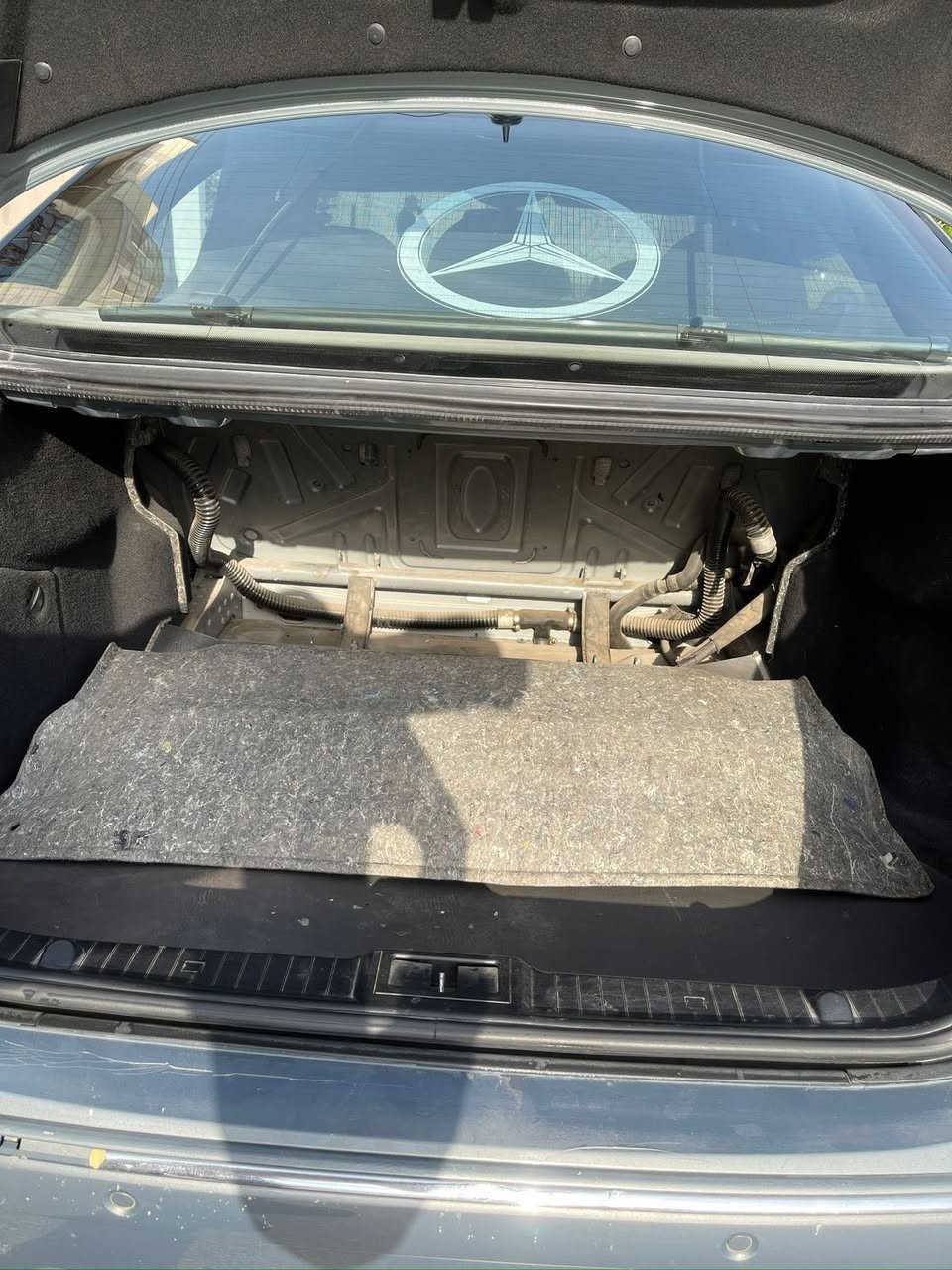 للبيع فقط مرسيدس موديل 2005 رقم أربيل 4 سلندرالسعر105$. ***********
