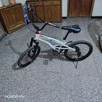 عندي هذا البايسكل للبيع بـ ٥٠ الف قفل للاتصال على هذا الرقم ٠٧٨٦٩٩٤١٥٩...