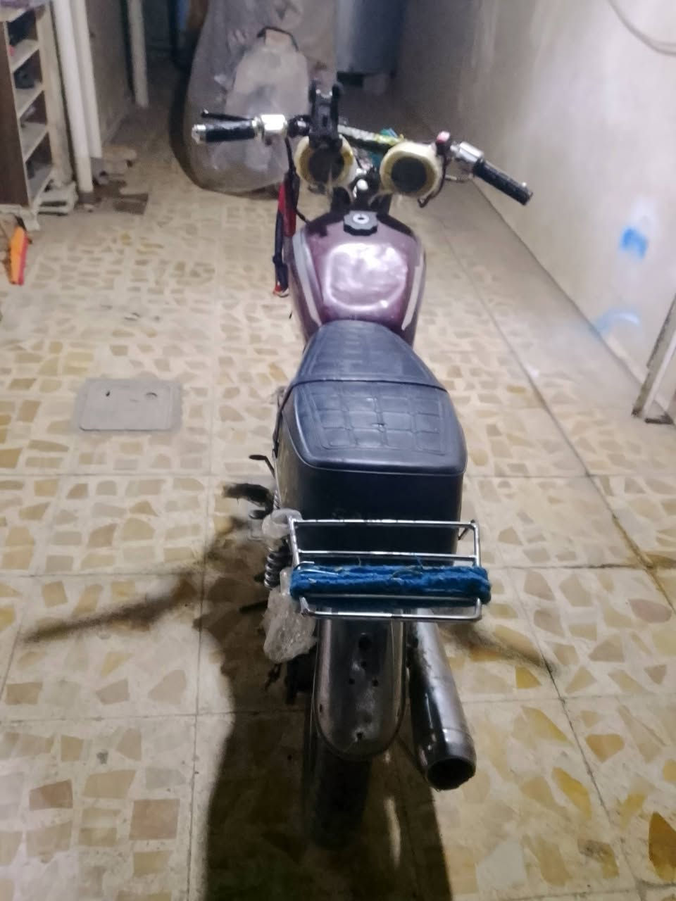 سلام عليكم ورحمه الله وبركاته دراجه ايراني اربعه كير نامئ موديل 2016 مكينه جديد مجفت لا صرف ولا بخار كهربائيات كامله شغاله مابيه اي عيب #للبيع او #للمراوس 
#السعر 225 وبيه مجال حك الجيه 
***********
