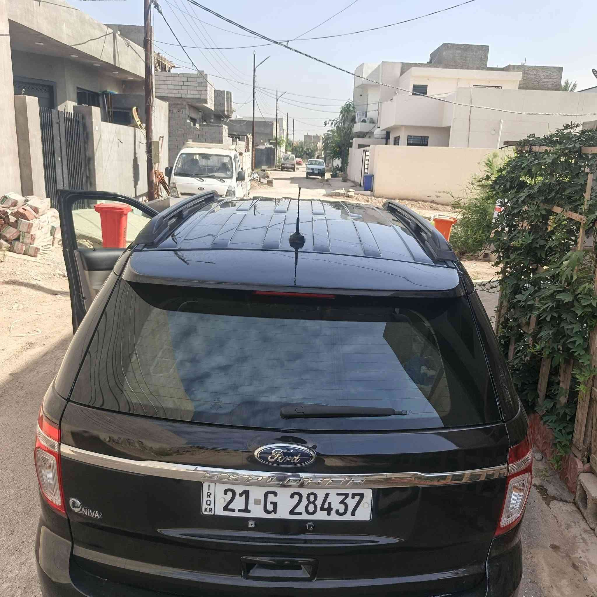 سلام عليكم فورد اكسبلورر للبيع
سياره خليجي شركه نيڤا 
رقم سليمانيه سنوية جديده تحويل ثاني يوم 
1-تبريد ٣قطع 
2-سبعه راكب
3-تحكمات استيران 
4-مثبت سرعه 
5-كير اربع انضمه 
4-6×4 فور ويل 
7-محرك v6 تلاثه ونص
السعر 140 وبيها مجال 
العنوان بعقوبه تقاطع القدس
***********
***********
