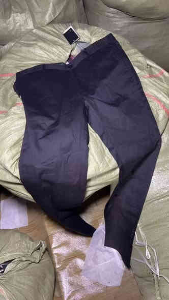 السلام عليكم 
عندي طن واحد ملابس جاي من الصين 
10ايام يوصل ان شاء الله 
ملابس رجالية جديدة (غير مستخدمة)
تحتوي على مخلوط
جاكيت/قمصلة
تيشيرت 
سويتر
بنطلون 
بلوز 
شورت
قميص من النوع الثقيل 
(ملاحظة)
ابيع الكمية كاملة 
الملابس كلها من الدرجة الأولى 
(رجالي رجالي رجالي)
الي مهتم يتصل او يراسل واتساب 
***********
