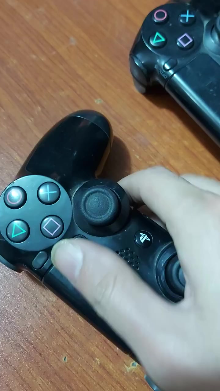 السلام عليكم شباب جوستك بلي 4 اصلي مستعمل عدد 2 وحده مال فات وحده مال سلم ابيعهن سوه ب45 وموجود توصيل كل العراق


**إذا كنت صاحب هذا الإعلان وتريد حذفه لأي سبب، رجاءا أرسل رسالة إلى الدعم الفني**