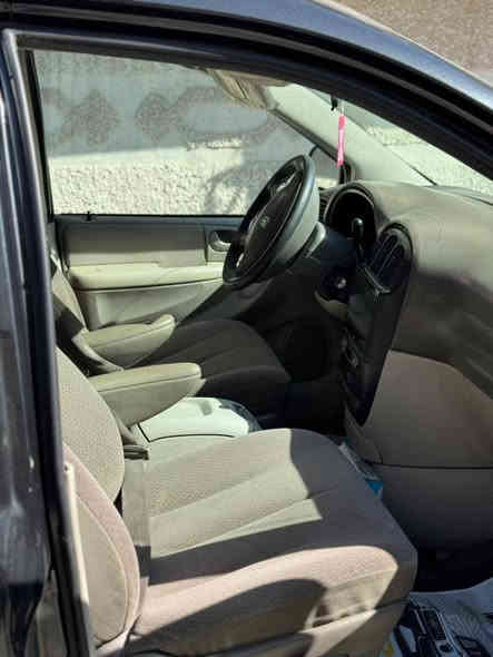 سلام عليكم 
السعر 61 او بيه مجال عنوان بغداد 
دوج كرفان 2007 شاصي قصير
بدون حادث 
محرك 3300
صدر امامي خلفي جديد 
اذان محرك اذان كير جديد 
زوج تايرات جدد
تبريد قطعه وحده ❄️
كهربائيات اي جطل ماكو 
داخل نضيف 
شاشه كامره 
لد شمسي عالي ناصي 
السياره باسمي *********** 
متواجد واتساب او ماسنجر 
السعر 61 او بيه مجال عنوان بغداد
