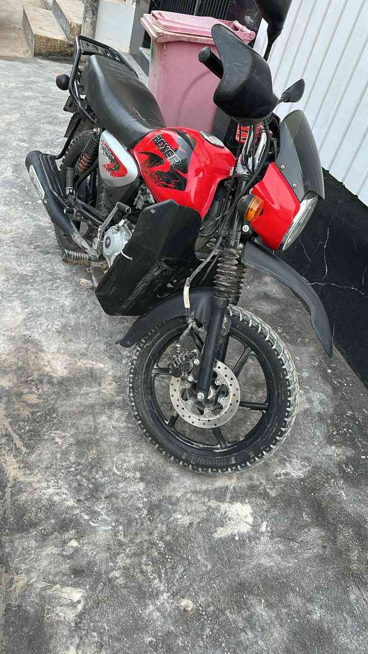 سلام عليكم بوكسر البيع ماشيه 39الف حقيقي مشتغله دلفري قليل كلش دراجه برغي ما مفتوح بيه كفالة مكان الدوره السعر
1800 بيه مجال قليل كلش رقم *********** بي وتساب
